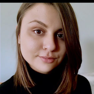 Meet your Posher, Julia